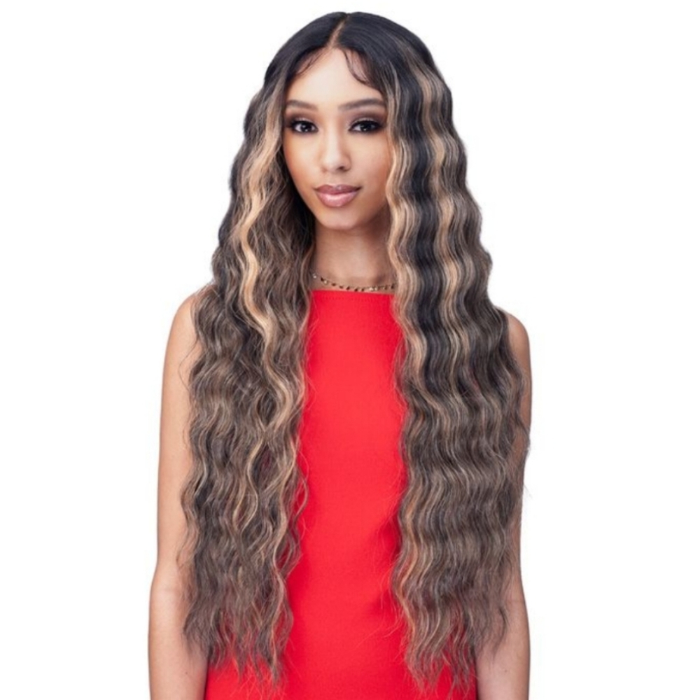 NWT! BOBBI BOSS - Kaba